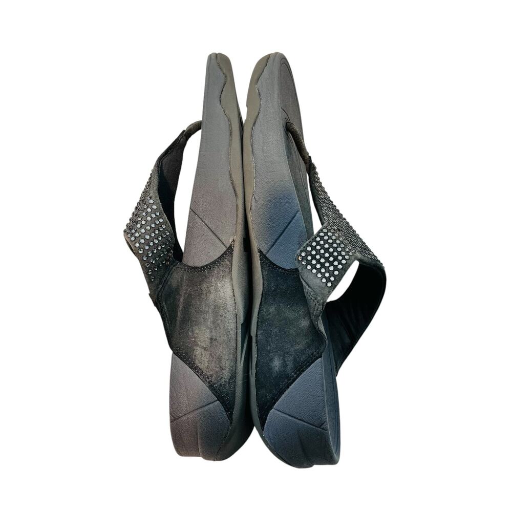 Fit Flop Rokkit Gray Suede Rhinestone Thong Sandal Women's Size 9 - Picture 3 of 11